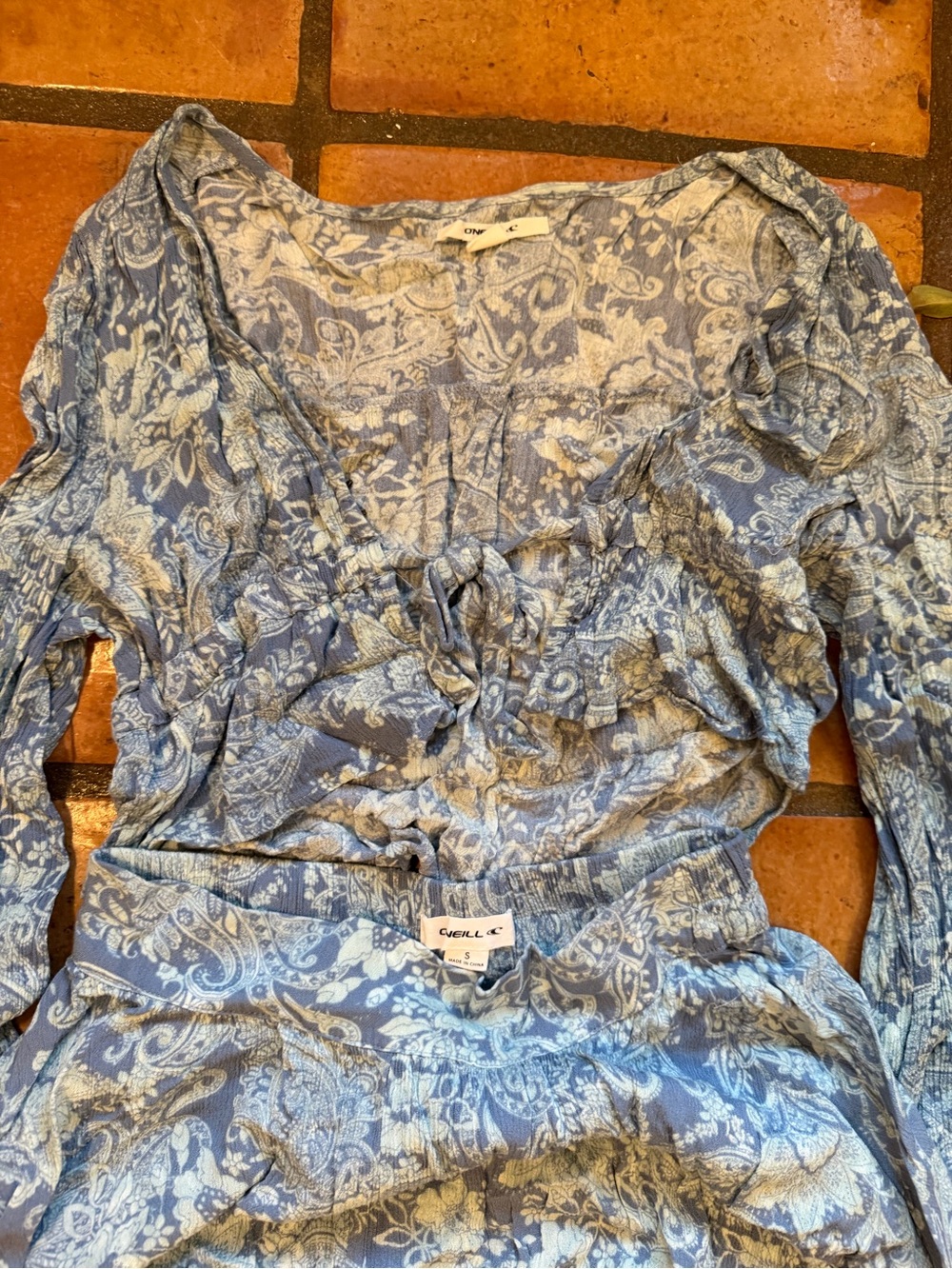 Tilly's Light Blue Paisley Tie-Front Blouse